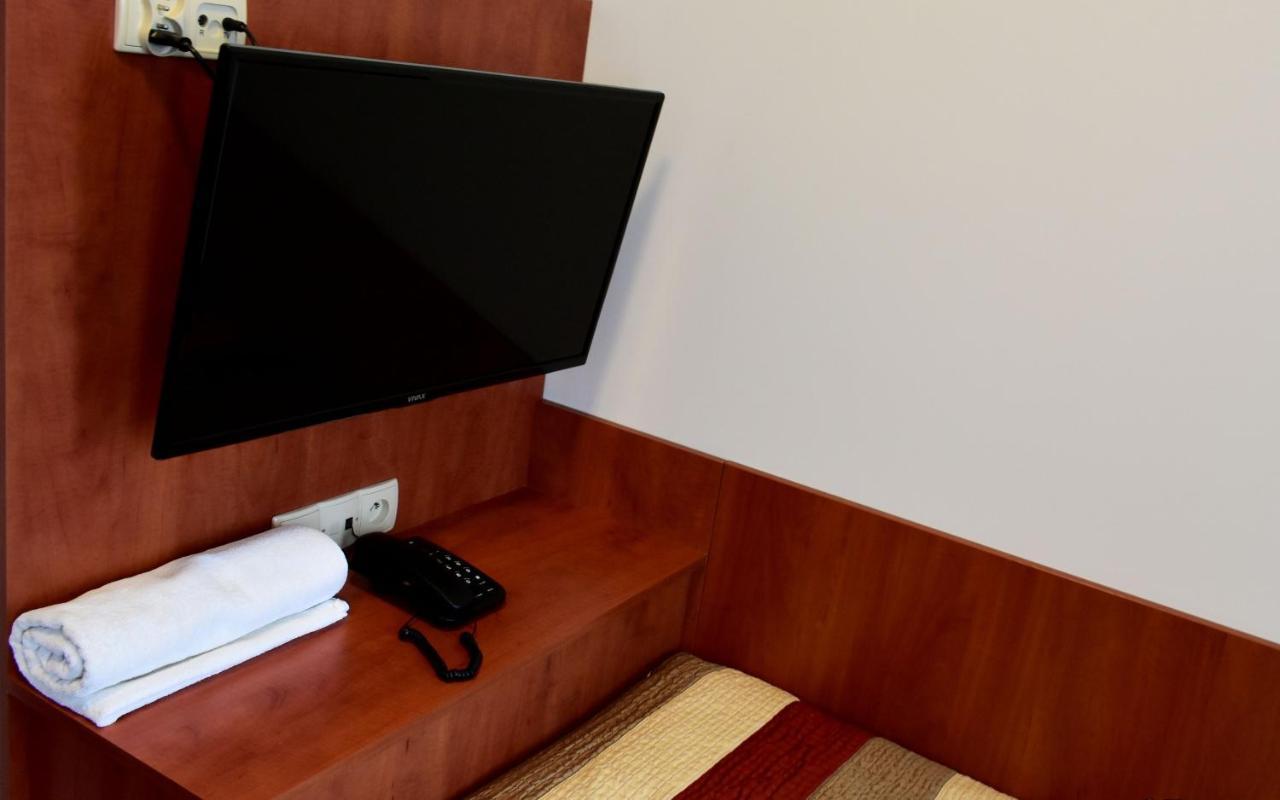 Hotel Zlote Deby Βαρσοβία Εξωτερικό φωτογραφία