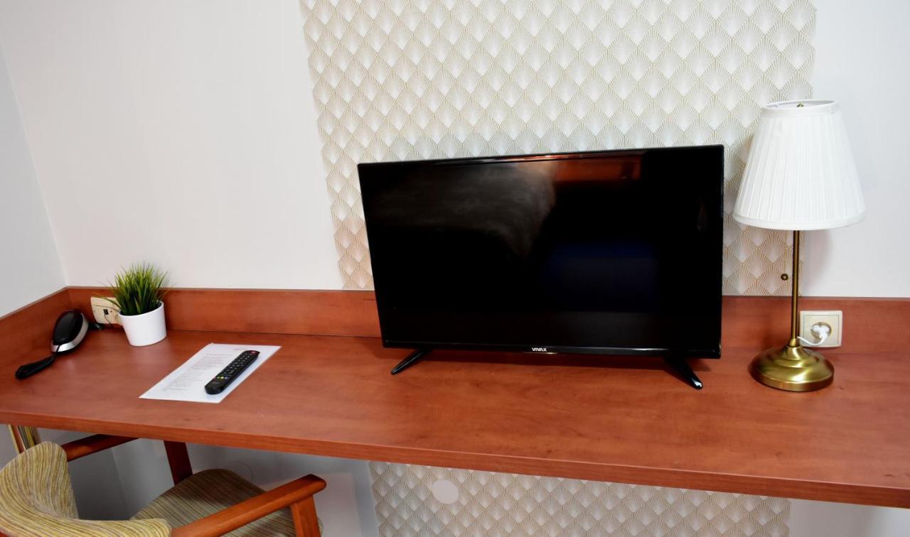 Hotel Zlote Deby Βαρσοβία Εξωτερικό φωτογραφία