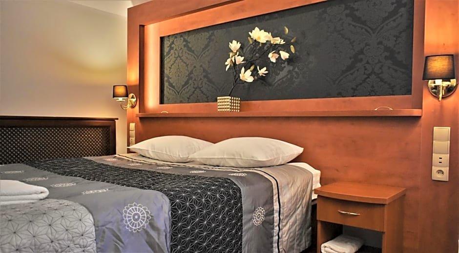 Hotel Zlote Deby Βαρσοβία Εξωτερικό φωτογραφία