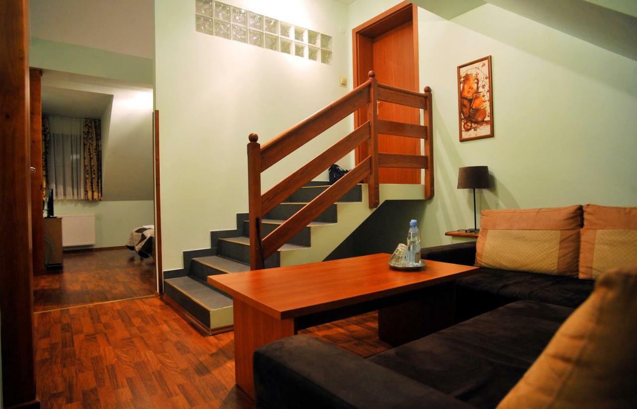Hotel Zlote Deby Βαρσοβία Εξωτερικό φωτογραφία