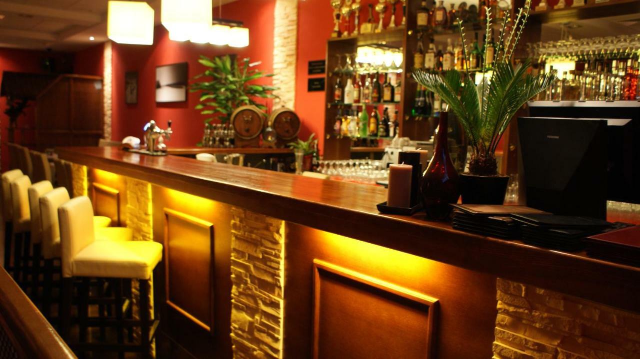 Hotel Zlote Deby Βαρσοβία Εξωτερικό φωτογραφία